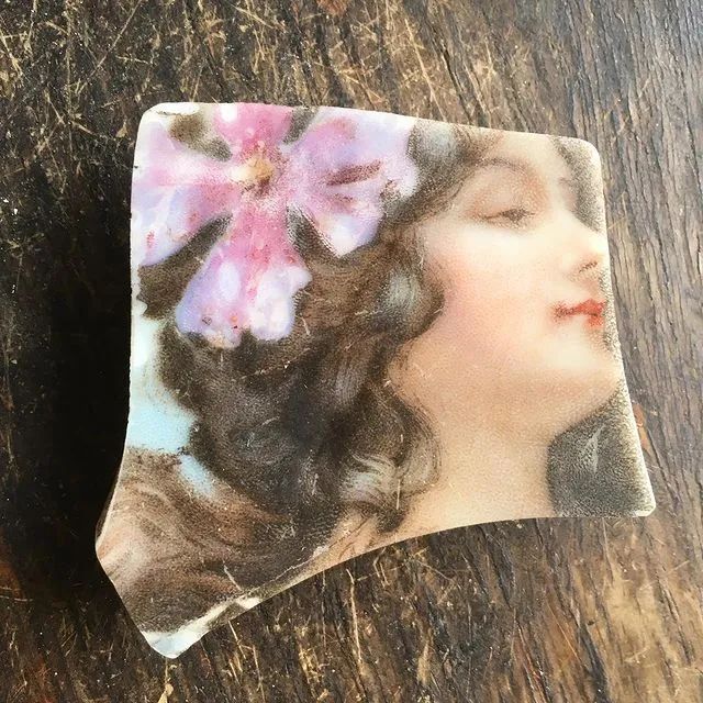 全世界最孤独的男人，凌晨3点出门捡垃圾，却让80万人大呼羡慕：“理想的生活！”