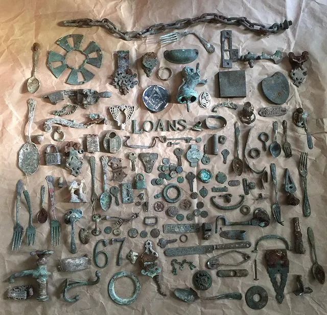 全世界最孤独的男人，凌晨3点出门捡垃圾，却让80万人大呼羡慕：“理想的生活！”