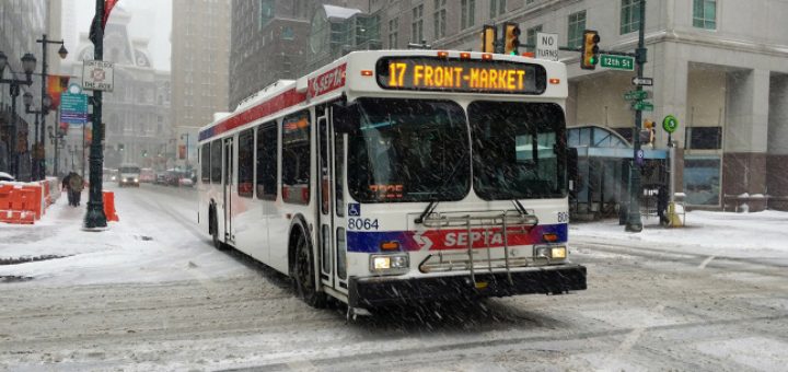 车轮上的美国 公共交通是这样的