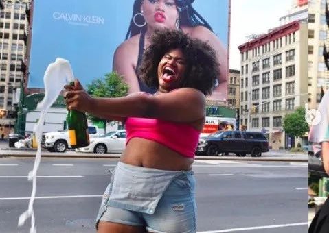 CK找了史上最“政治正确”的代言人，然而，人们吵起来了.....