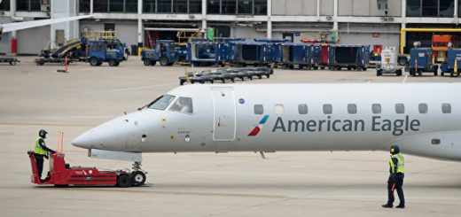 美多家航空公司推口罩新规 违者或被禁飞