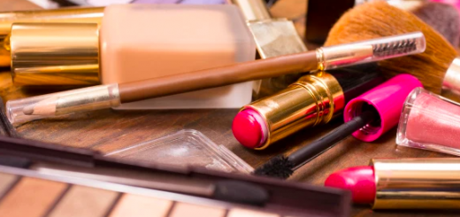 惊吓!全美一半以上化妆品含有致癌化学物,今天你用了吗?