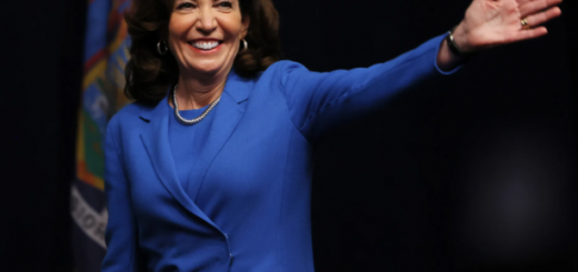 纾困抗通货膨胀！全美12州拟直接发现金 这个州最慷慨...