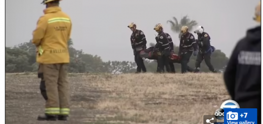 悲剧! 著名海边景点突发事故 4人坠落30层楼高悬崖 男子当场惨死!