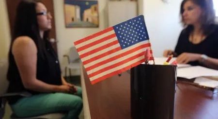 重磅!美国将修改公民入籍考试规则,华人英语不好吃大亏!