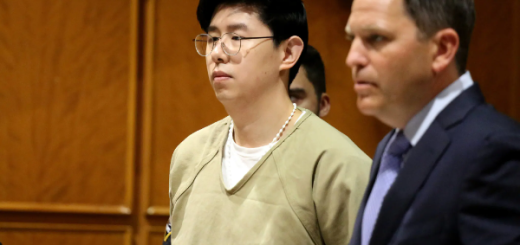 华裔医生“迷奸性虐”多人 女友丧失意识任摆布 多段视频记录过程 19岁小姑娘也不放过